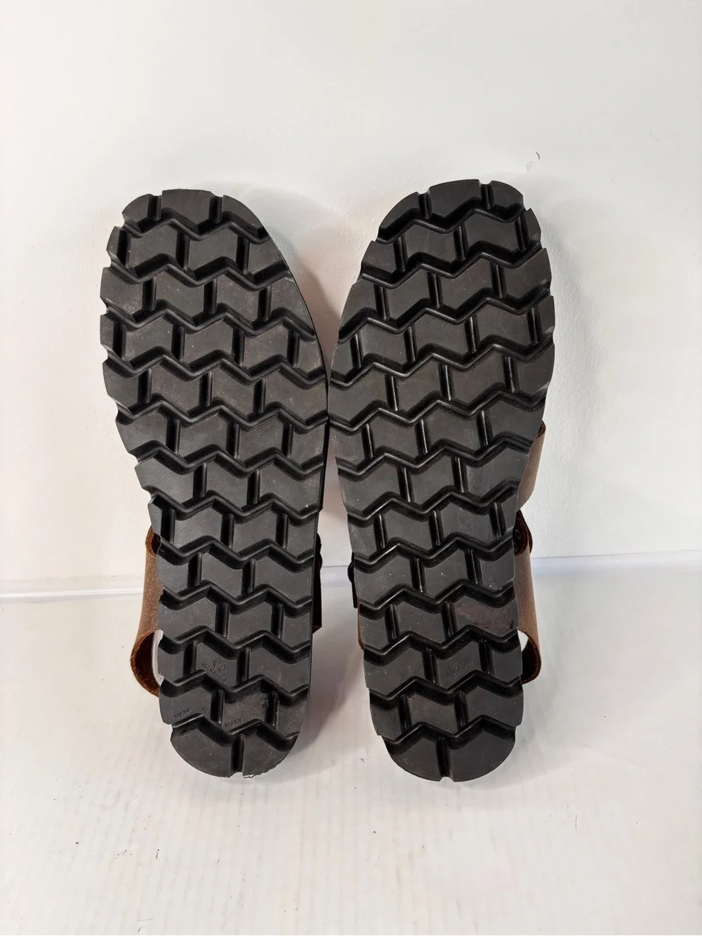 Northwest Territory Brown Leather Fisherman Sandals Mens Sz 10 Woven Rugged Sole